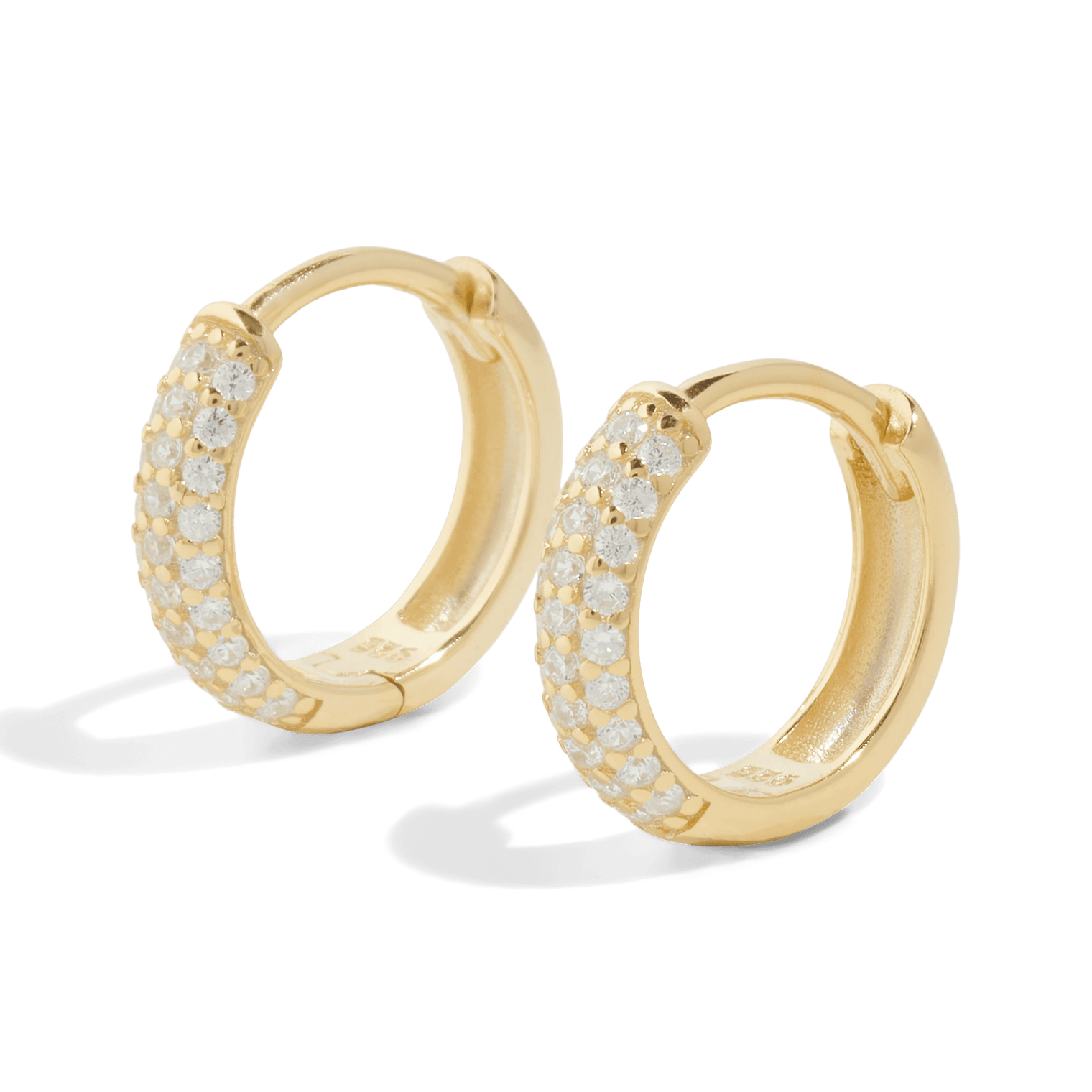 18k gold hoop earring pave or also known as gold huggies packshot