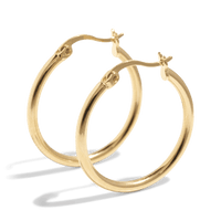 Gold hoop earrings, Golden earrings